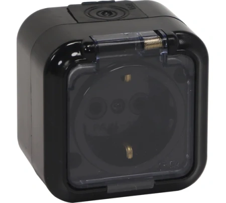 Розетка откр.установки 1-мест с/з с крышкой IP54 черная Пралеска Bylectrica